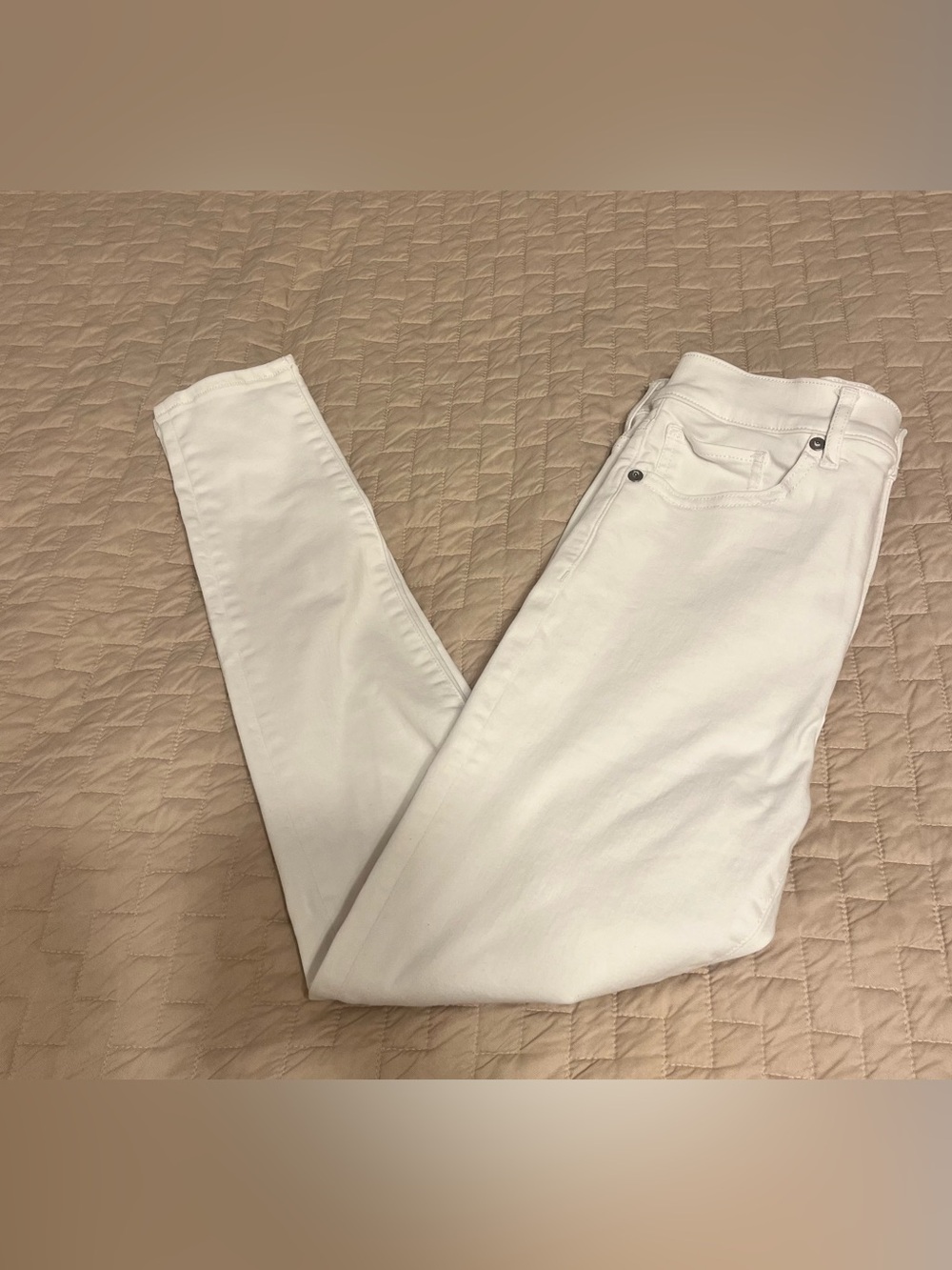 Express Women’s White Slim Fit high rise Jeans-4